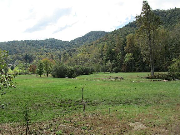 Looking SW across pasture