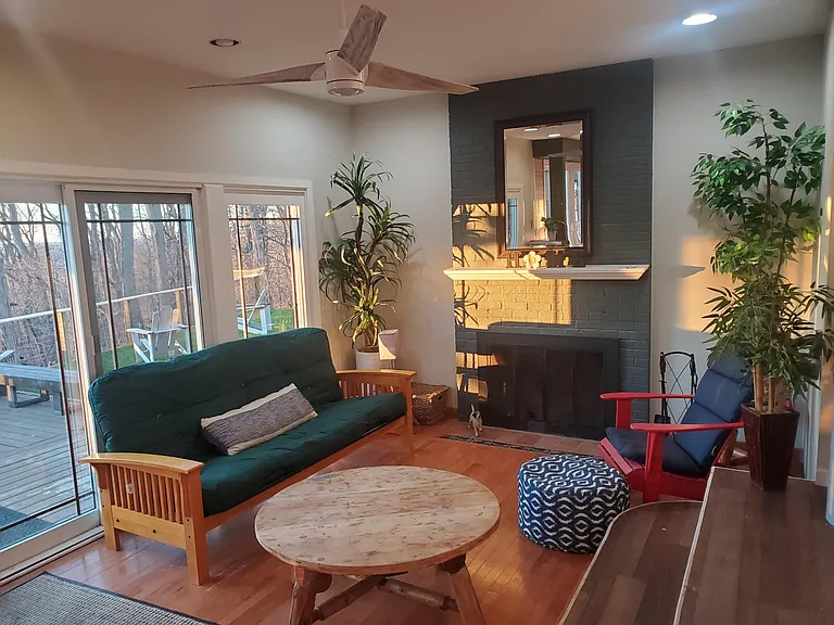 152 Selborne Chase — Photo 20