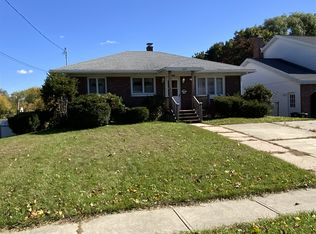 1624 12th Ave, Watervliet, NY 12189