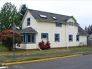 2nd image of 1333 3rd St