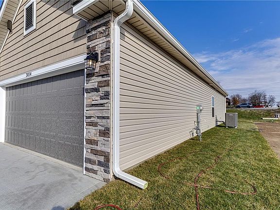 3rd image of 3014 Sheffield Ln