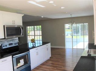 2104 Redleaf Dr, Brandon, FL 33510