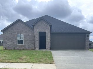 6308 Warwick Dr, Bryant, AR 72002