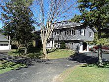 2nd image of 17619/621 Maxon Ln