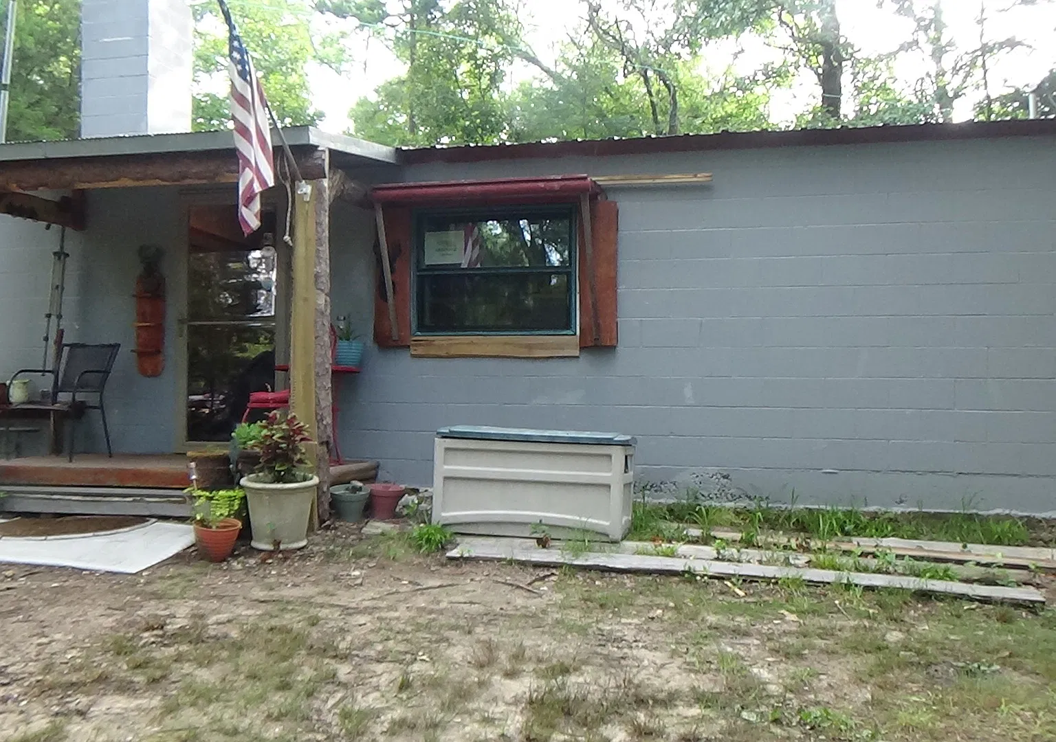 2 bed, 1.5 bath, 750 sqft, $1,050 — Photo 1