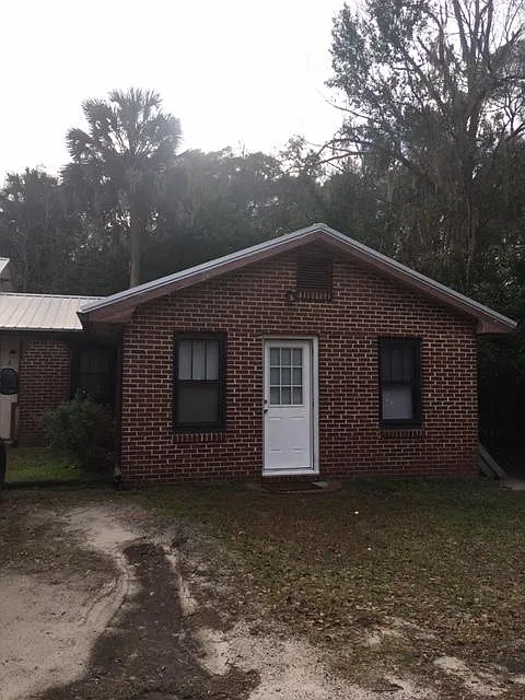 1 bed, 900 sqft, $1,250 — Photo 1