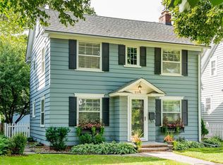 2194 Stanford Ave, Saint Paul, MN 55105