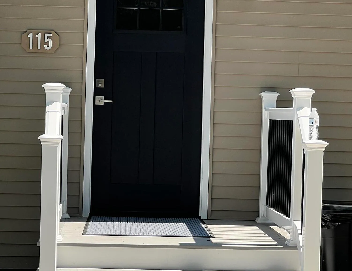 2 bed, 680 sqft, $2,300 — Photo 3