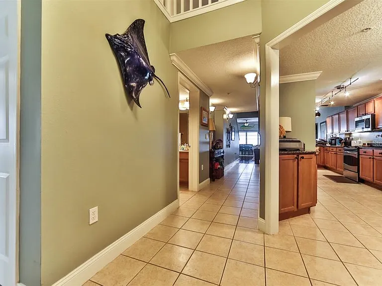 273 Middle Way #G — Photo 10
