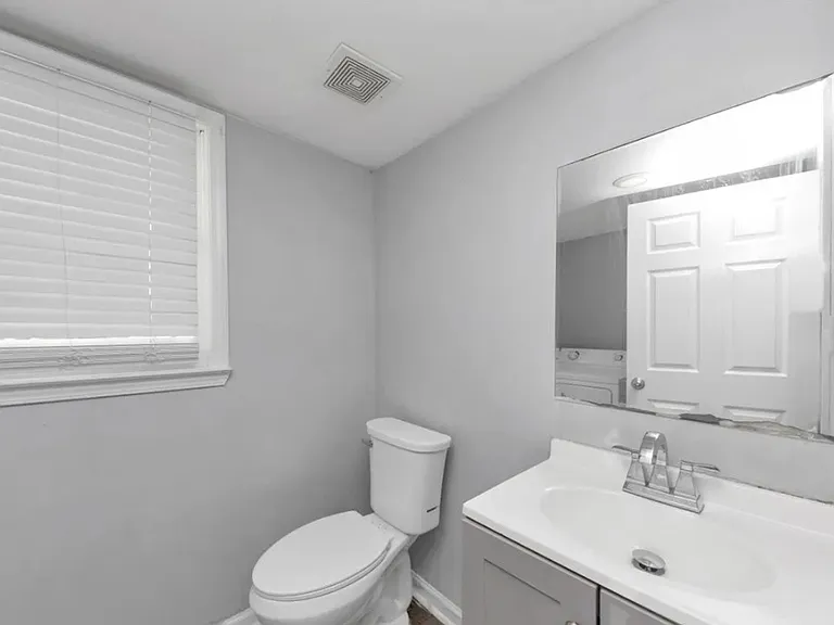 Forest Villa Dr NW — Photo 8