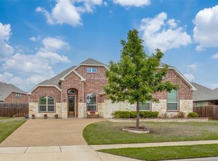 4415 Heavenly Dr, Sachse, TX 75048