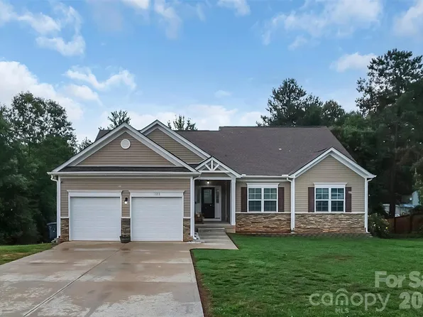 122 Windstone Dr, Troutman, NC 28166