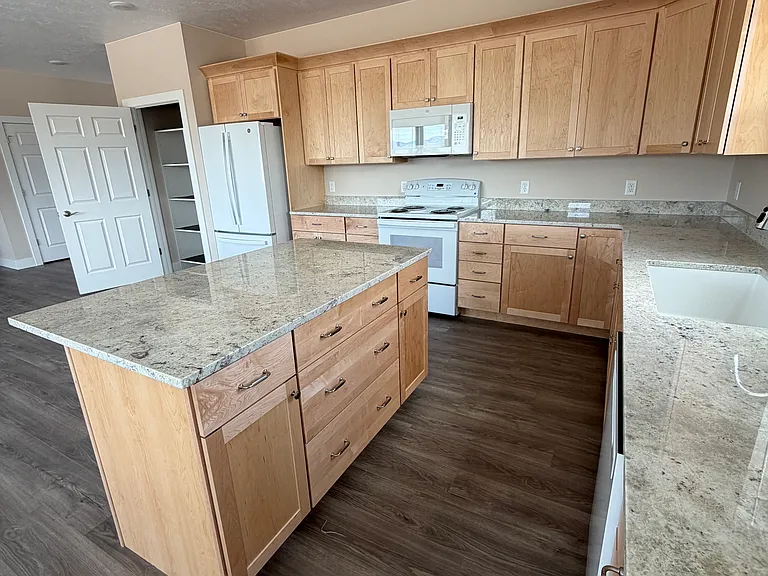 454 Wheatland Way — Photo 5