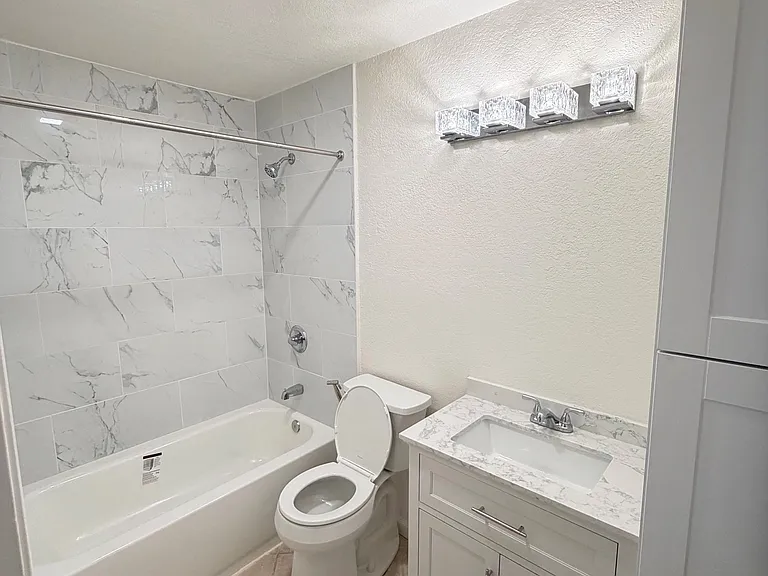 2905 Niagra St #168 — Photo 6