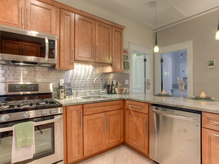 603 S Delaware Ave #5 — Photo 8