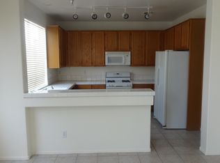 55 Desert Dawn Ln, Henderson, NV 89074