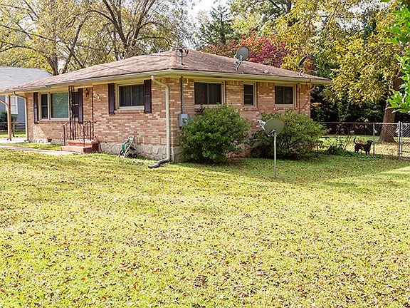 3rd image of 117 Scarlett Dr