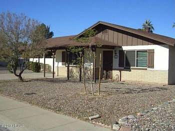 1st image of 8402 E Indianola Ave