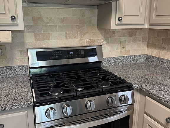 4th image of 4485 White Acres Rd