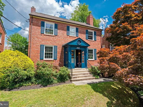 1425 Primrose Rd NW, Washington, DC 20012