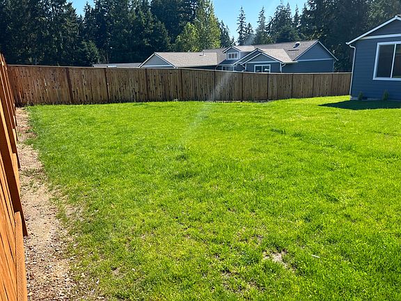 5th image of 11824 100th Avenue Ct E