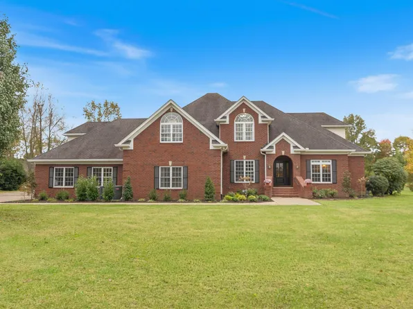 1926 Irby Ln, Murfreesboro, TN 37127