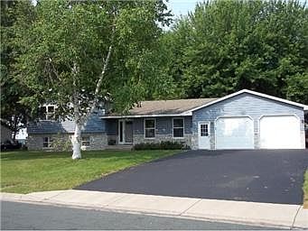 1st image of 8975 Hilltop Dr