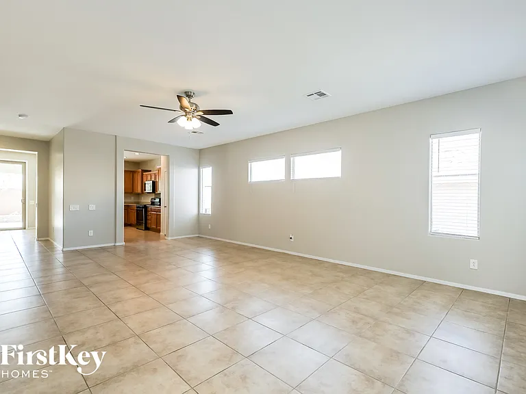 2673 Rue Toulouse Ave — Photo 3