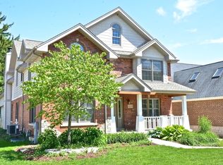 4419 Fairview Ave, Downers Grove, IL 60515