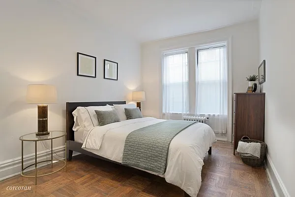 Sold by Corcoran | media 14