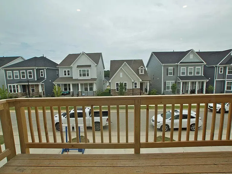 Patio deck - 2nd floor