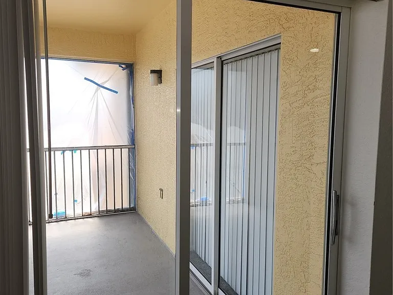 6321 Aragon Way #304 — Photo 8