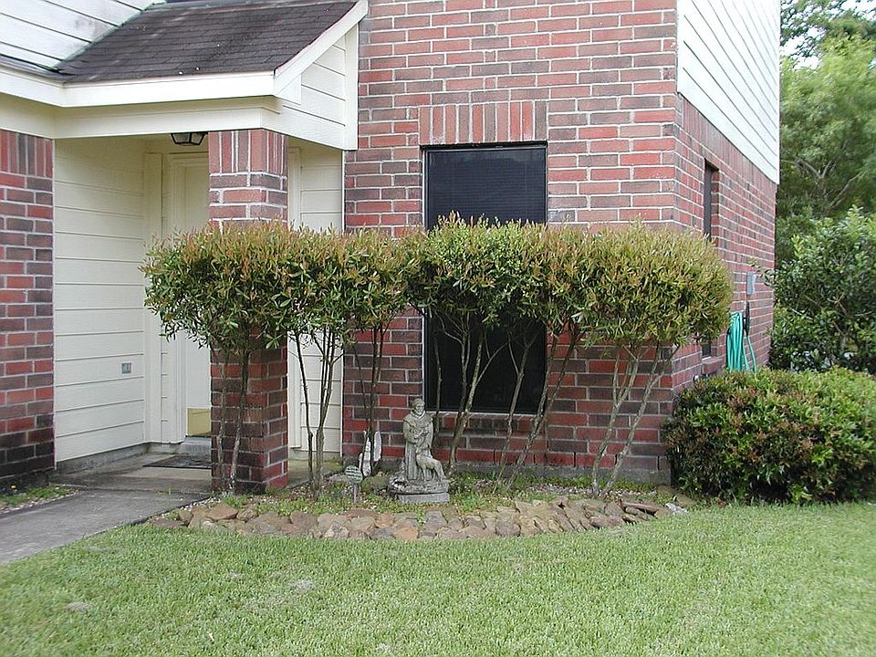 2nd image of 4946 Falcon Forest Dr