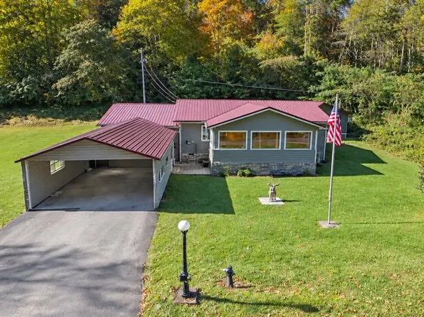926 Sansom Frk, Dana, KY 41615