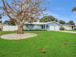 445 Desoto Dr, New Smyrna Beach, FL 32169