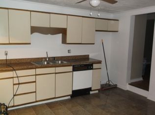 1031 Lilac St, Natrona Heights, PA 15065