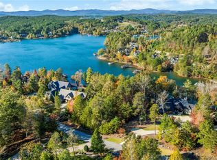 374 Peninsula Rdg, Sunset, SC 29685