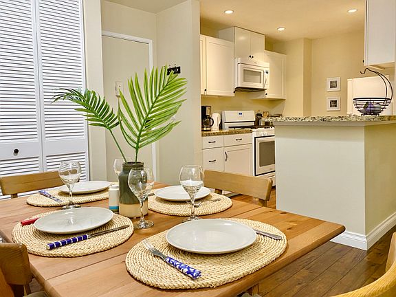 4th image of 1605 Hotel Cir S Unit B113