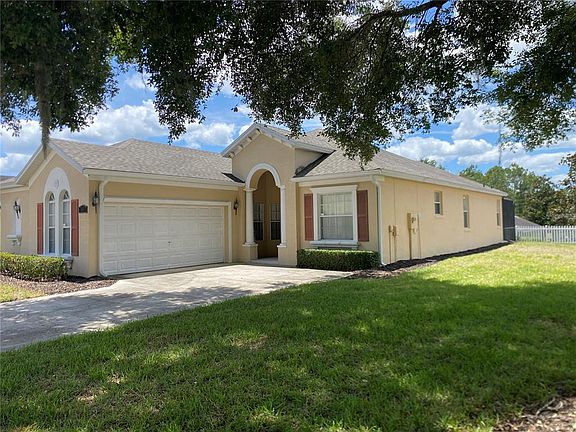 2nd image of 107 Amaca Ln