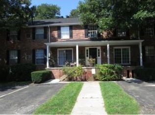 946 Guyasuta Ln, Pittsburgh, PA