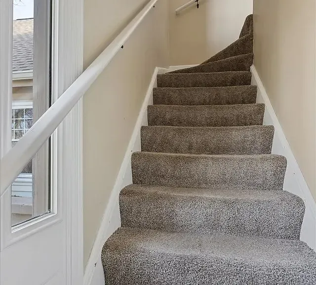 227 Elkhorn Ct #D — Photo 3