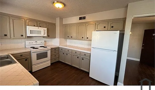 3377 E Sierra Madre Ave — Photo 24