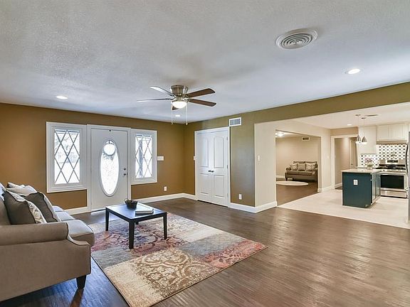 4th image of 7620 Dover Ln