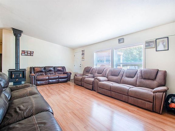 2nd image of 2552 Thorn Oak Dr Spc 24