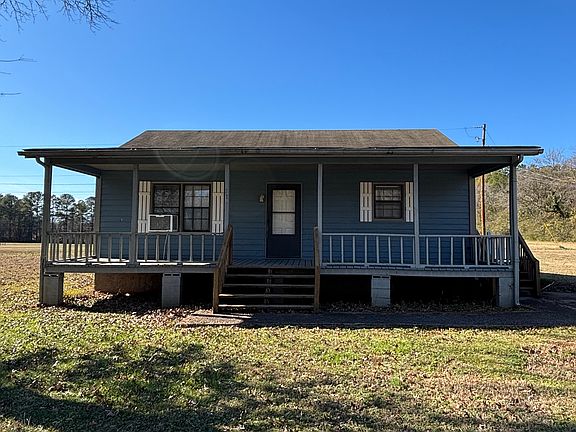 2nd image of 27 Cozy Ln SW