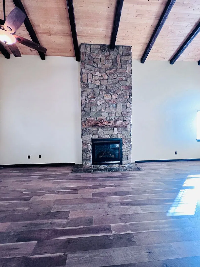 4BR Fountain Beauty! Finished Basement, Fire Pit, RV Parking & More! — Photo 4