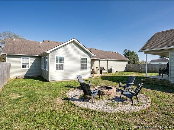 3rd image of 2473 N Terry Road