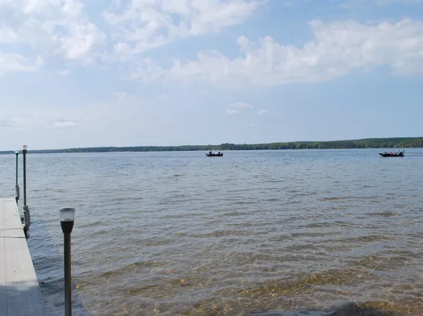 5161 E Lakeview St, Crandon, WI 54520