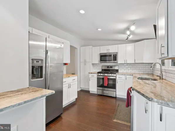 12 W 8th Ave, Pine Hill, NJ 08021