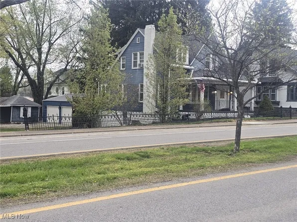 3707 Grand Central Ave, Vienna, WV 26105